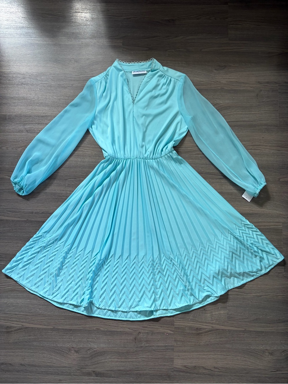 Vintage 1960s Bobby’s Girl blue dress